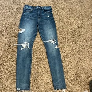American Eagle super stretch size 2 short jeans